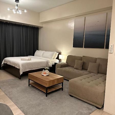 81 Newport Condominium Cluster 5 3A By Rechelle Nunag Pasay Kültér fotó